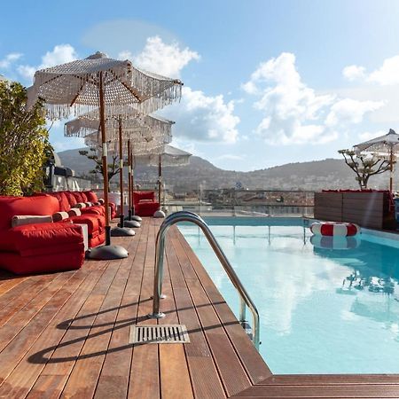 บอสโกโล นีซ โฮเทล แอนด์ สปา Hotel ภายนอก รูปภาพ The pool at the 12th floor